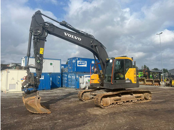 מחפר סורק VOLVO ECR235EL