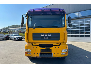 משאית משאבת בטון MAN TGA 41.440 8x4 Hallenpumpe 31M-5: תמונה 2