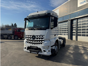 יחידת טרקטור MERCEDES-BENZ Arocs 1851