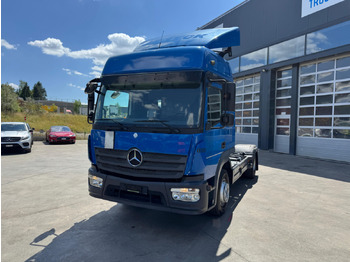 יחידת טרקטור MERCEDES-BENZ Atego 1330