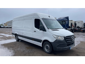 כלי רכב מסחרי עם לוח MERCEDES-BENZ Sprinter 314