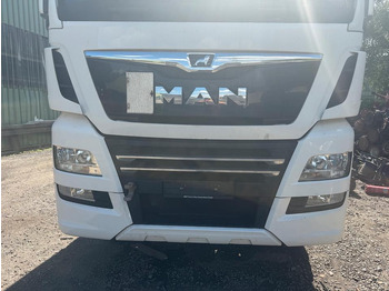 גוף וחלק חיצוני MAN TGX