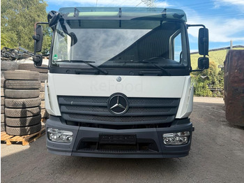 גוף וחלק חיצוני MERCEDES-BENZ Atego
