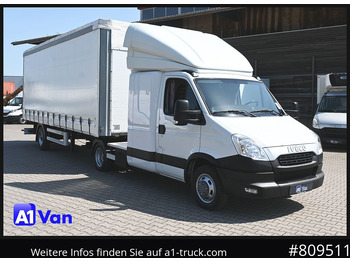 כלי רכב מסחרי עם וילונות צד IVECO Daily 50C17