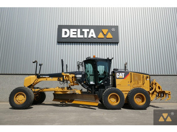 מפלסת CATERPILLAR 160
