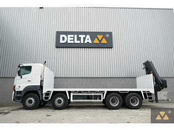 משאית מנוף HINO