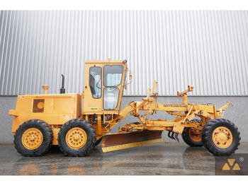 מפלסת Mitsubishi MG300: תמונה 2