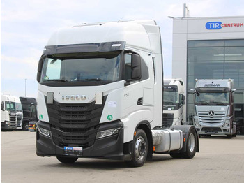 יחידת טרקטור IVECO S-WAY