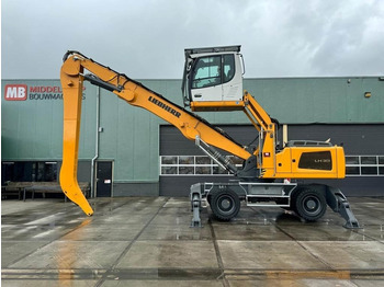 מטפל בפסולת/ תעשייתי LIEBHERR LH 30 M