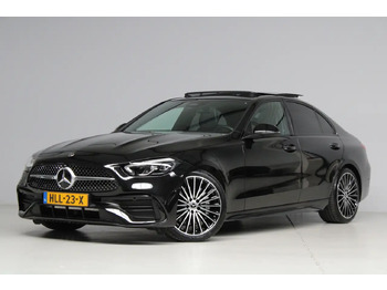 מכונית MERCEDES-BENZ