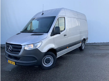 כלי רכב מסחרי עם לוח MERCEDES-BENZ Sprinter 315