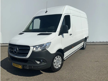 כלי רכב מסחרי עם לוח MERCEDES-BENZ Sprinter 316