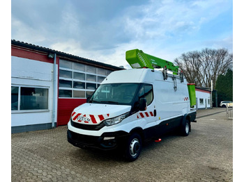 פלטפורמה אווירית מותקנת על משאית IVECO Daily