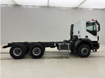 חָדָשׁ משאית עם שלדת תא Iveco Trakker 380 - 6x4: תמונה 4