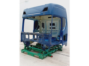 תא ופנים הרכב SCANIA