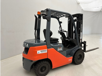 מלגזת סולר Toyota*   2022 Tonero 25: תמונה 2