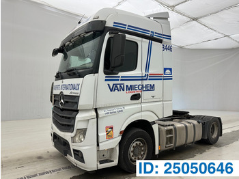 יחידת טרקטור MERCEDES-BENZ Actros 1842
