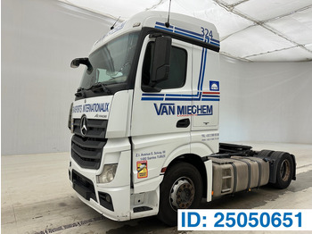 יחידת טרקטור MERCEDES-BENZ Actros 1842