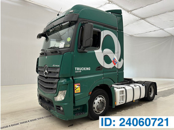 יחידת טרקטור MERCEDES-BENZ Actros 1945