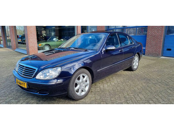 סדאן MERCEDES-BENZ