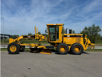 מפלסת CATERPILLAR 140H