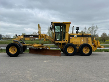 מפלסת CATERPILLAR 140H