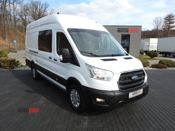 כלי רכב מסחרי עם לוח FORD Transit