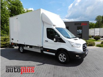 כלי רכב מסחרי עם תיבה FORD Transit