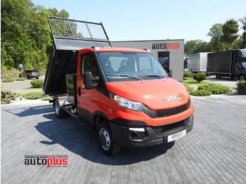 כלי רכב מסחרי מזהיר IVECO Daily 35c13