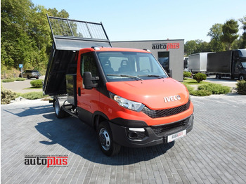 כלי רכב מסחרי מזהיר IVECO Daily 35c13