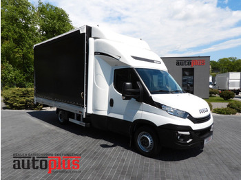 כלי רכב מסחרי עם וילונות צד IVECO Daily 35s18