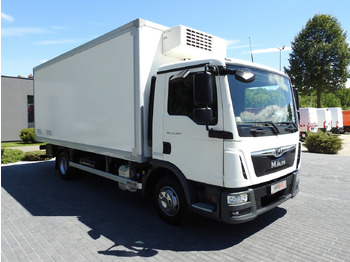 משאית קירור MAN TGL 10.180 REGRIGERATOR BOX -20*C 11 PALLETS POWER SUPPLY 230V AIR CONDITIONING PNEUMATICS TWIN WHEELS 180HP: תמונה 4 משאית קירור MAN TGL 10.180 REGRIGERATOR BOX -20*C 11 PALLETS POWER SUPPLY 230V AIR CONDITIONING PNEUMATICS TWIN WHEELS 180HP: תמונה 4