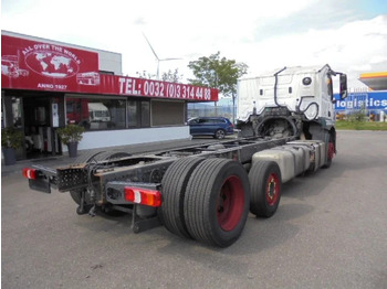 משאית הובלה אוטומטית Mercedes-Benz ACTROS 2340 6X2: תמונה 4