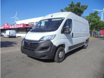 כלי רכב מסחרי עם לוח OPEL