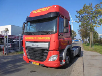 יחידת טרקטור DAF CF 440