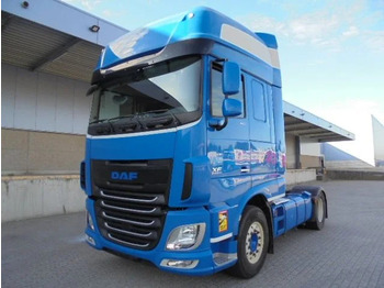 יחידת טרקטור DAF XF 106 460