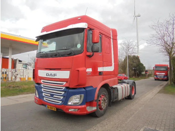 יחידת טרקטור DAF XF 440