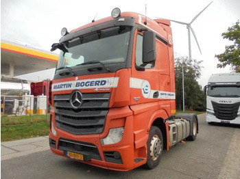 יחידת טרקטור MERCEDES-BENZ Actros 1840
