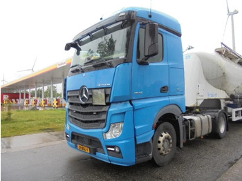 יחידת טרקטור MERCEDES-BENZ Actros 1842