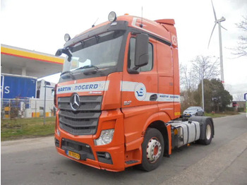 יחידת טרקטור MERCEDES-BENZ Actros 1842