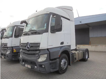 יחידת טרקטור MERCEDES-BENZ Actros 1943