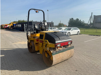 רולר Dynapack CC-142: תמונה 2