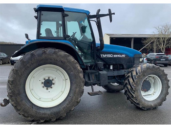 טרקטור חקלאי New Holland TM150: תמונה 2