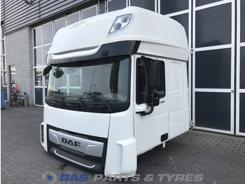 תא ופנים הרכב DAF XF 106