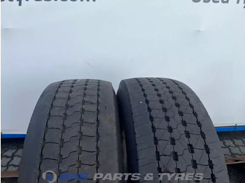 צמיג עבור משאית Goodyear Goodyear 315/60R22.5 KMax S Gen-2 154/148 M+S 3PMSF gebruikte set: תמונה 2 צמיג עבור משאית Goodyear Goodyear 315/60R22.5 KMax S Gen-2 154/148 M+S 3PMSF gebruikte set: תמונה 2