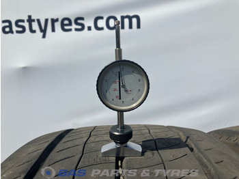צמיג עבור משאית Pirelli: תמונה 3