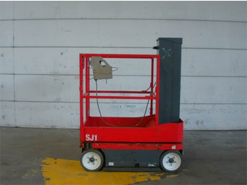 מעלית תורן אנכית SKYJACK
