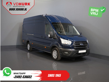 כלי רכב מסחרי עם לוח FORD Transit