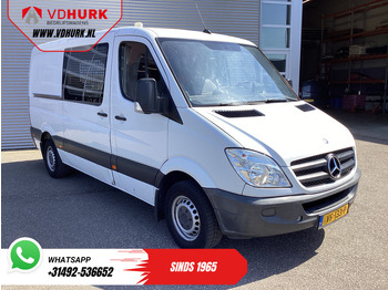 כלי רכב מסחרי עם לוח MERCEDES-BENZ Sprinter 313