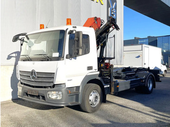 משאית הרמת וו MERCEDES-BENZ Atego